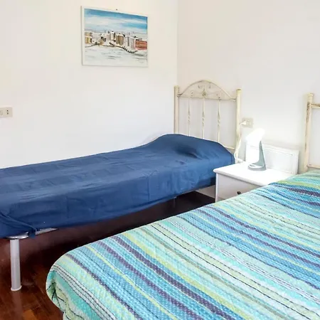 N175 - Numana, Bilocale Con Portico Apartamento *