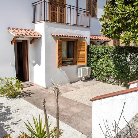 N175 - Numana, Bilocale Con Portico * Numana