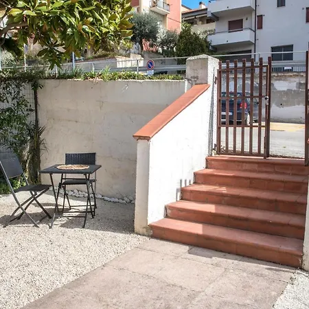Apartamento N175 - Numana, Bilocale Con Portico